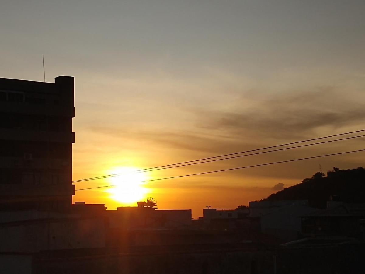 Apartamento Aconchegante No Centro De カボ・フリオ エクステリア 写真